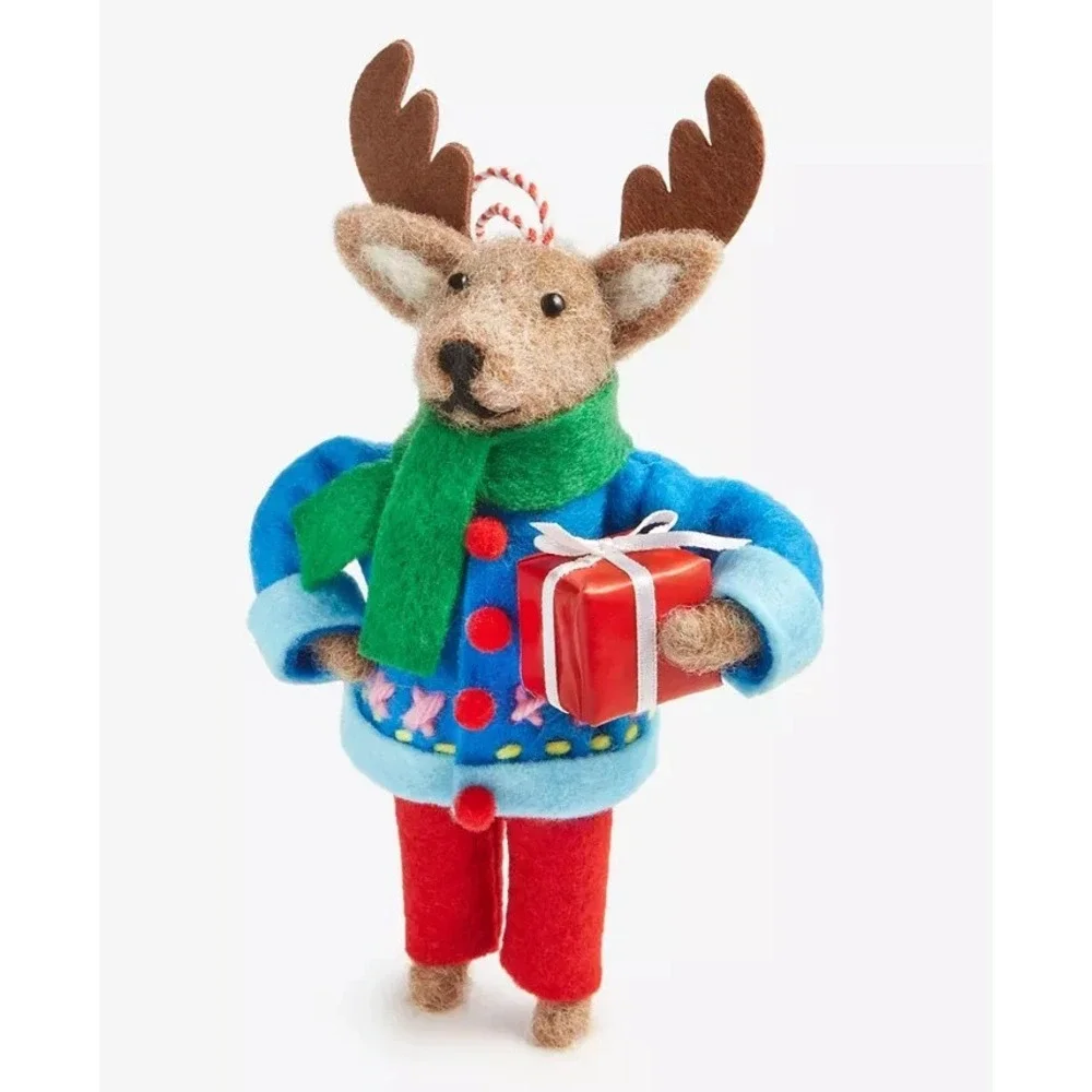 Holiday Lane‎ Merry Magic Felt Gift Moose Hanging Ornament Macy Exclusive NWT